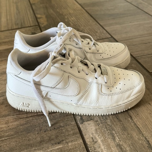 Nike Air Force 1 LE sneakers - Picture 5 of 10
